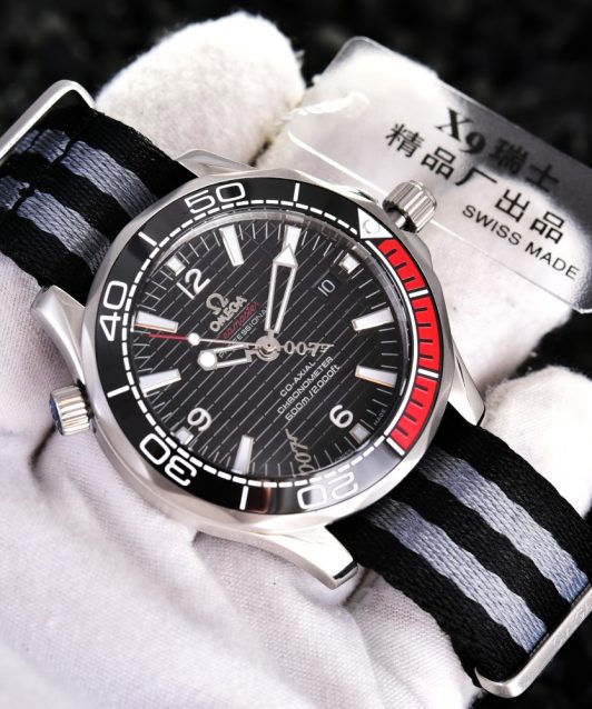 Super品 オメガ DIVER 300M シーマスター Swiss 2824ムーブメント搭載 GX2002P750-2824-06