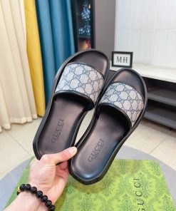 2025SS 靴  グッチ サンダル ミュール  男着  2506DSJ150-GU1172
