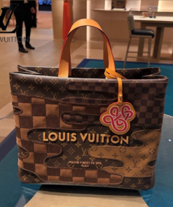 【国内完売中】LV × NIGO★お洒落すぎるトートバッグ 2510XGJ-M13940