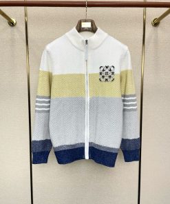 人気のベストセラー製品 暖かい服ロエベ メリハリ トップス 2511SYJ330-LO030