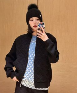 【上質な存在感】Louis Vuitton◆ルイヴィトン★男女兼着 モノグラム ボンバージャケット ブルゾン 2610-CP290